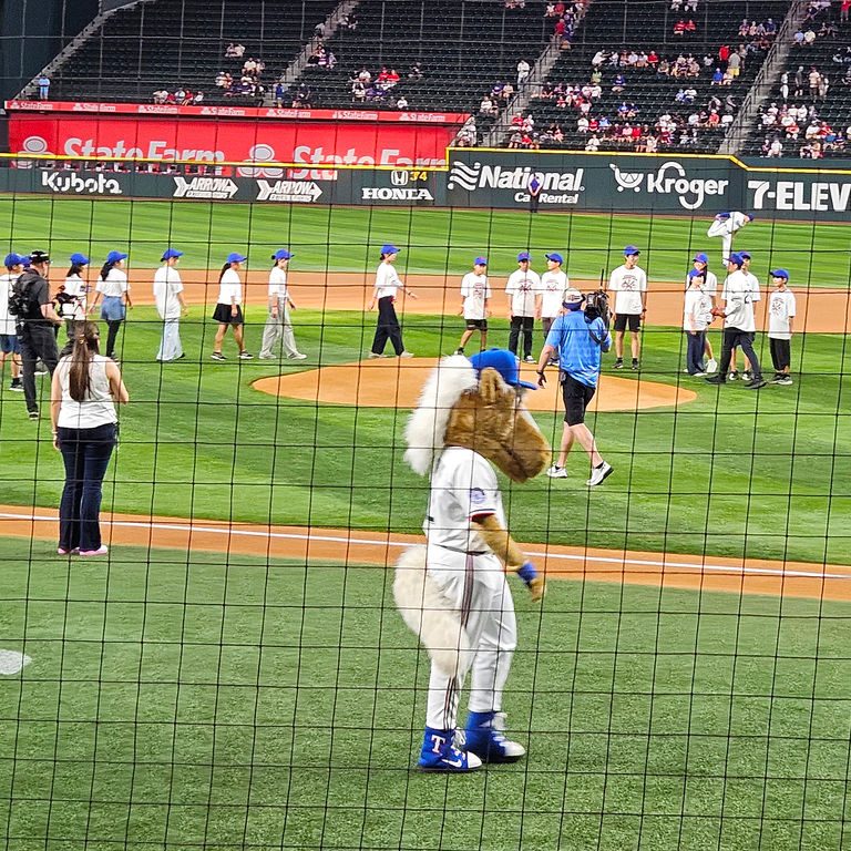 20250825_190024_EDIT